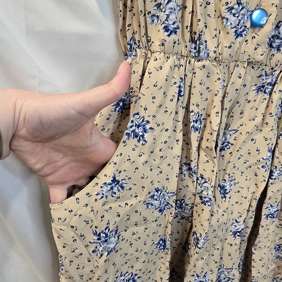 Vintage S.L. Petites Romper Size 12 Beige With Blue Flowers Pockets - Picture 5 of 12